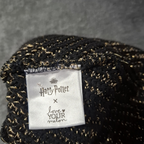 Love Your Melon Harry Potter Snitch Black Metallic Gold Pom Beanie main image 4